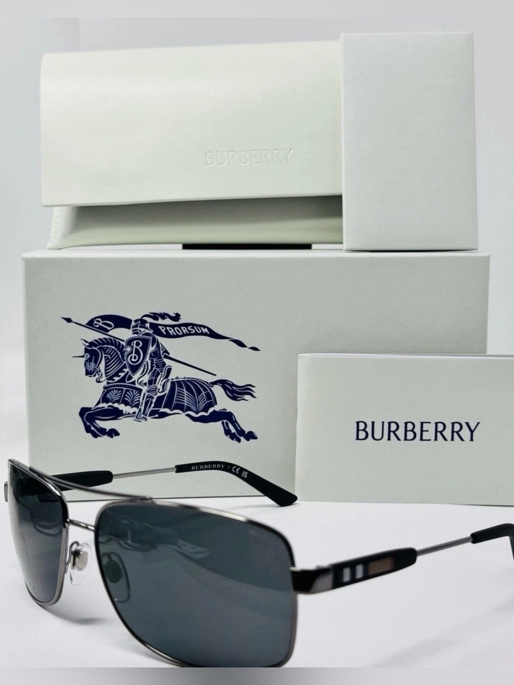 NEW Burberry Sunglasses BE 3074 1003/87 Gunmetal / Gray 63 mm BE3074 NEW IN BOX